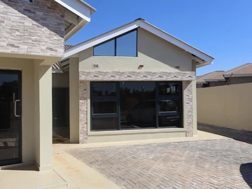4 Bedroom House