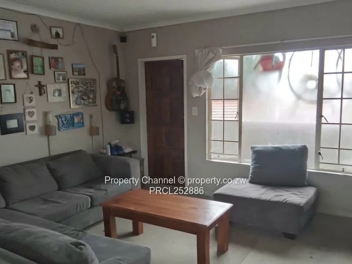 2 Bedroom Apartment For Sale In Radiokop, Johannesburg, South Africa