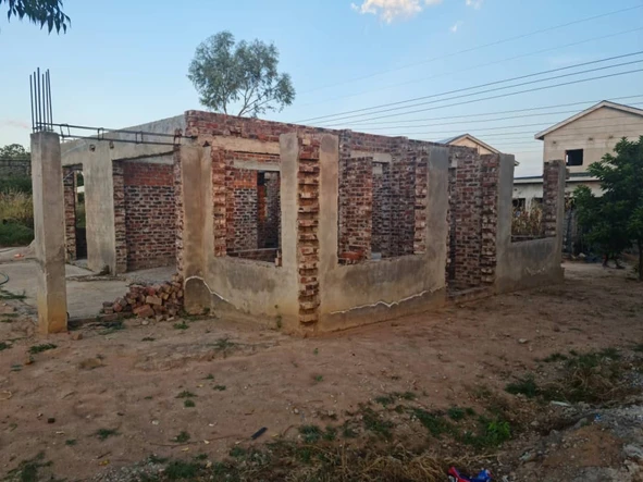 **Spacious 60% double storey cluster 4-Bedroom Townhouse Complex in Arlington, Harare**