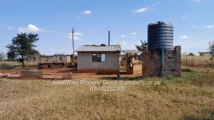 Kadoma Plot for sale