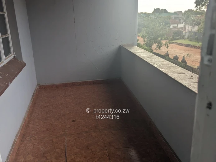 Belvedere Show ground 2 bedroom flat to rent 