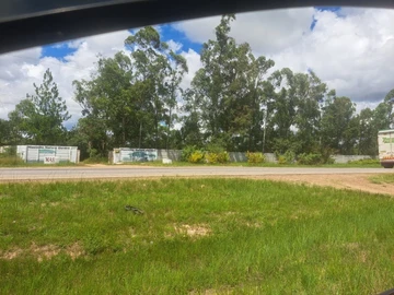 Commercial & Industrial Land