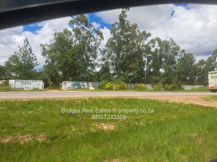 Prime Commercial Opportunity: Stand for sale near Mutangadura Turn-Off  (Sole Mandate)