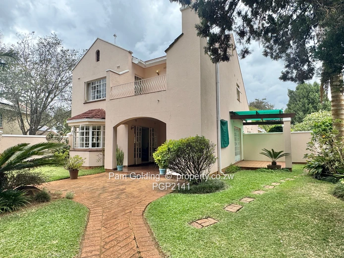 Elegant Furnished Townhouse in Borrowdale