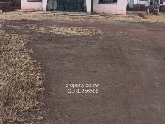 2.1ha Gletwin Park Stand - Garden, Trees & Subdivision Potential