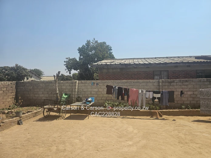A core house for sale in Chitungwiza Unit D