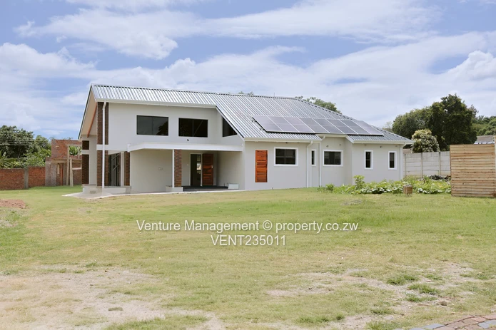 Modern Upcoming Townhouse Development – Chisipite Area