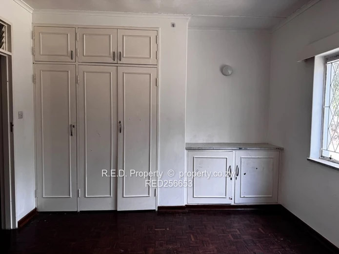 3 bedroom home to Rent in Burnside!