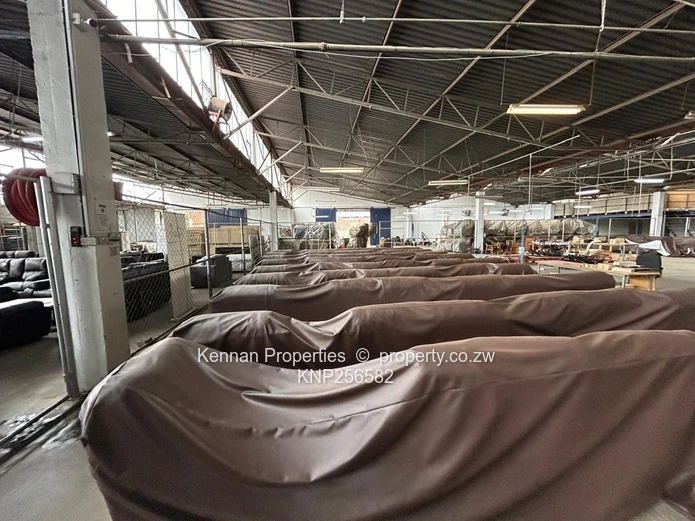 Large Factory/Warehouse Ideally Located In Msasa
