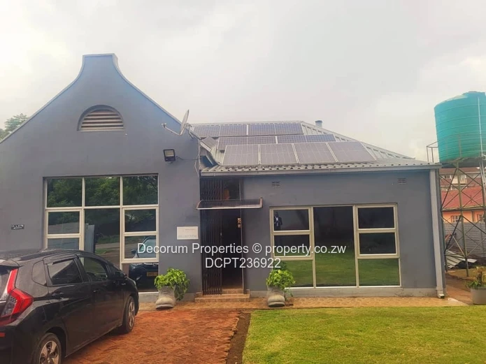 Avenues 4-bed with Borehole, Solar & Secure Garden