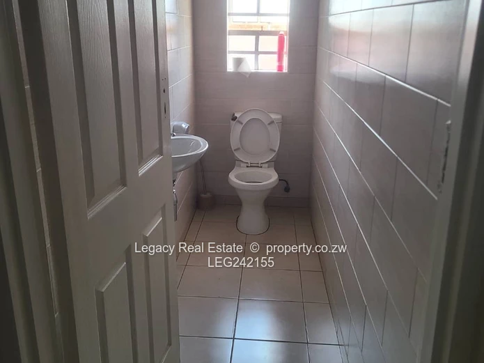 Beautiful Marlborough Family Home with Borehole & Solar Power