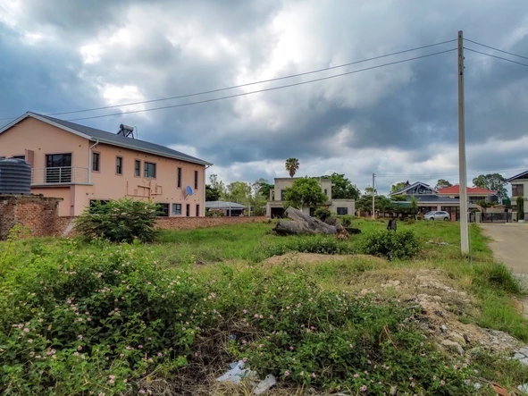 Stands & Residential Land