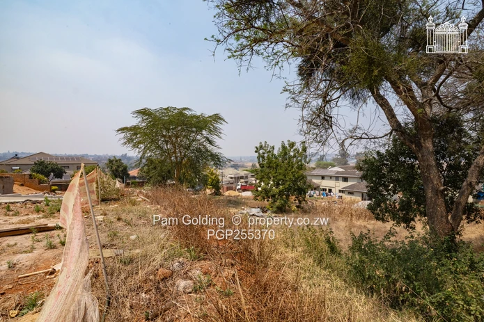 Prime Land in Hayhill, Glen Lorne  (Sole Mandate)