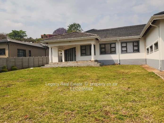 Spacious 4-Bed Brookview Home with Garden & Borehole