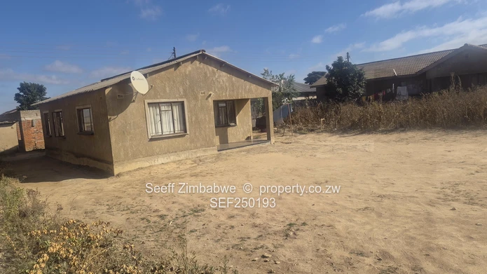 4-Bed Renovation Opportunity with Borehole, Marondera (Sole Mandate)