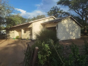 3 Bed House in Hwange
