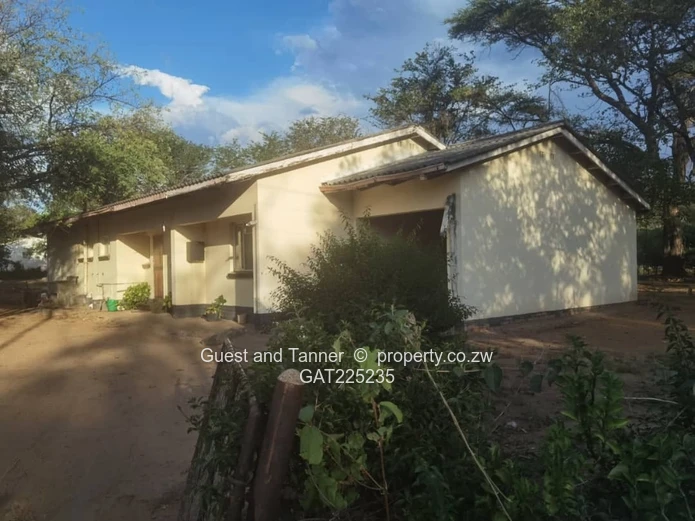 3 Bed House in Hwange