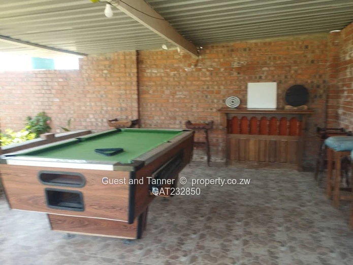 Norton Mwashuma Park - 9 bedroomed house for sale.