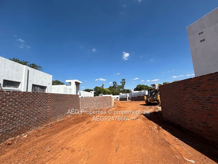 Under-Construction 4-Bed Flats with Pool & Borehole — Highlands (Sole Mandate)
