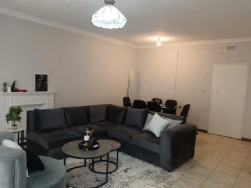 2 Bedroom Garden Flat