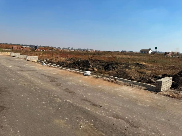Stands & Residential Land
