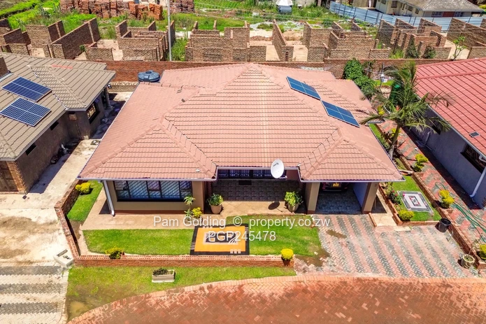 Cluster To Rent In Meyrick Park