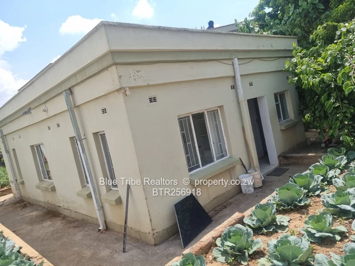 House for sale in Glenlorne