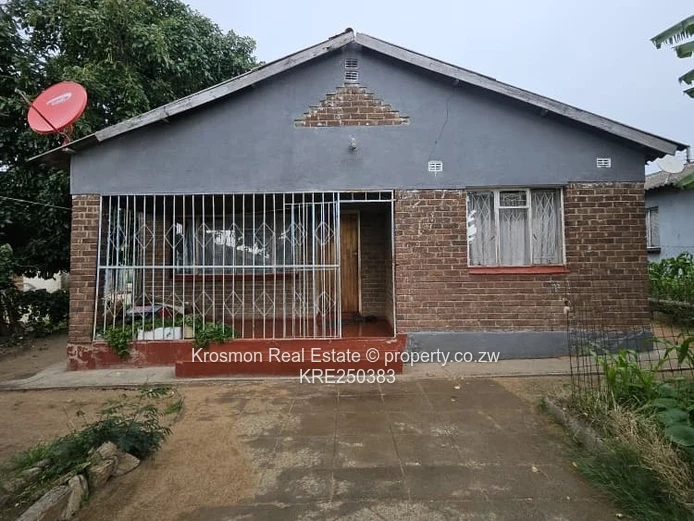 House For Sale (Sole Mandate)