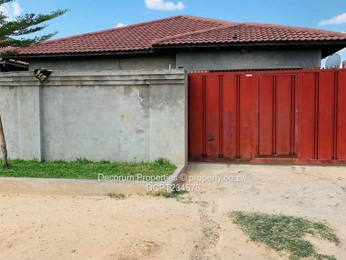 Spacious 3-Bedroom House for Sale in Riverside, Fidelity, Harare.