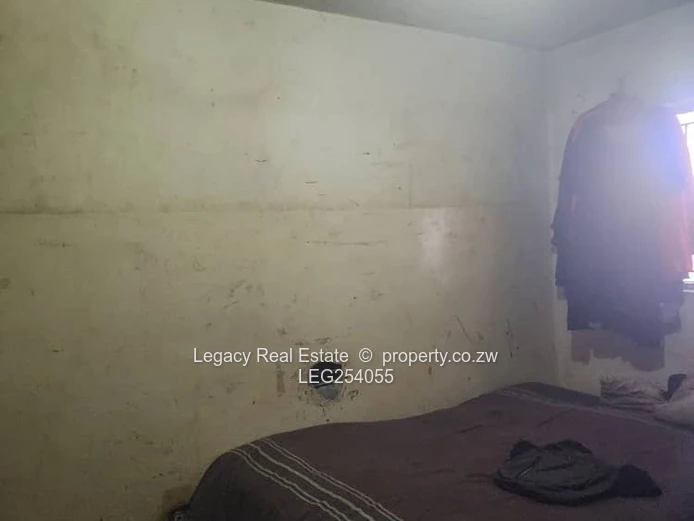 3-Bed Fixer on Main Road, Kuwadzana - Walled Yard (Sole Mandate)