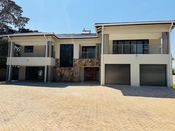 7 Bedroom House