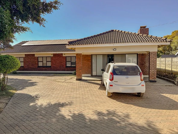 Commercial Property for Rent in Hillside 