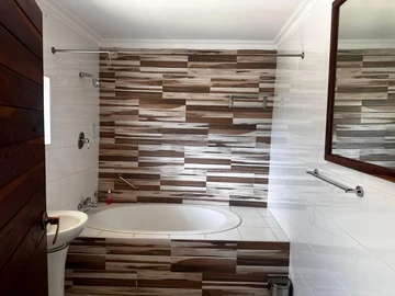 8 Bedroom Townhouse Complex