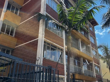 3 Bedroom Flat & Apartment