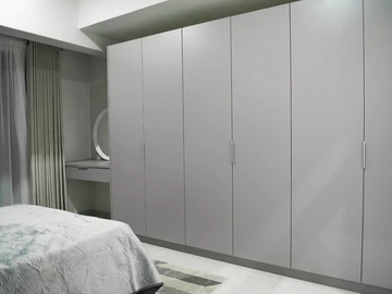 3 Bedroom Flat & Apartment