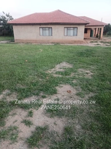 Chinhoyi 5-Bed semi finished House for sale 