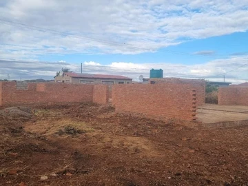 Stands & Residential Land