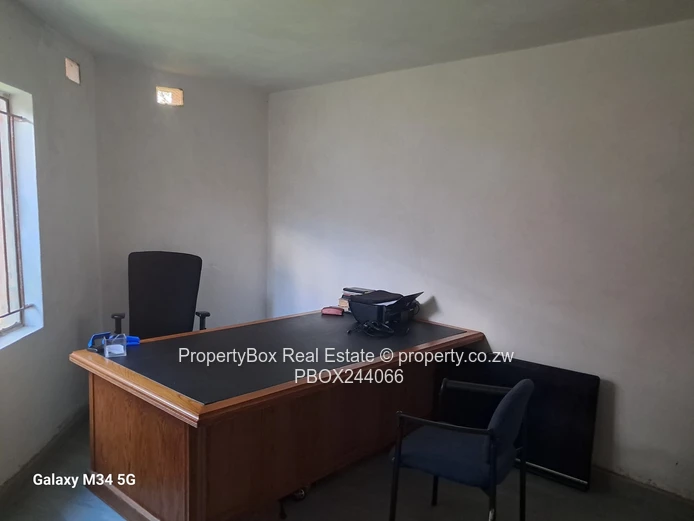 Greendale close to Spar Letombo for sale with huge land for further development.