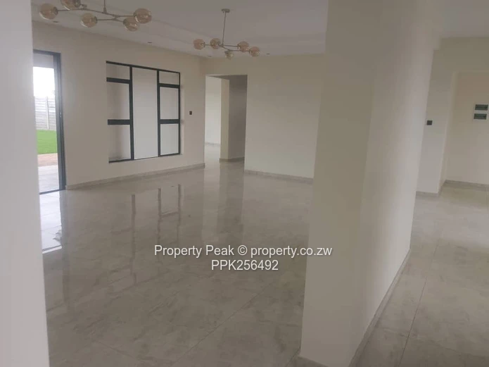 Mount Pleasant Heights: Modern 5-Bed with Expansive Lawn & Borehole