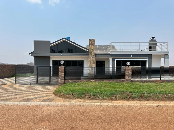 4 Bedroom House