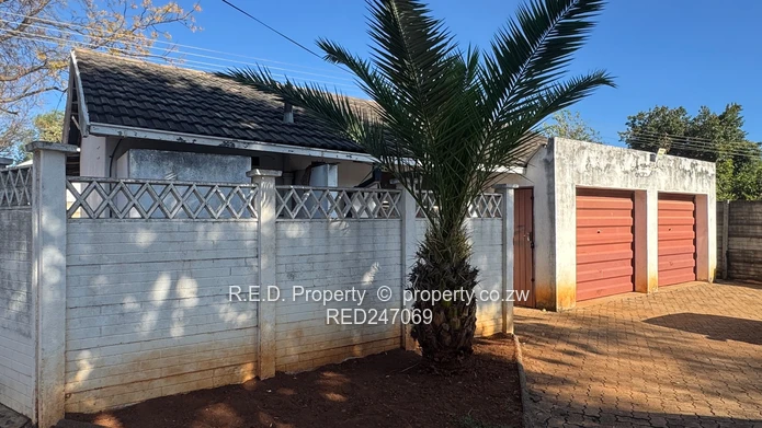 Neat Family Home In Ilanda!
