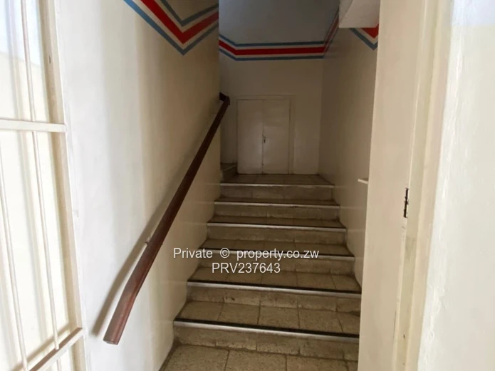 Thorngrove Warehouse/Workshop and Rooms Available (Sole Mandate)