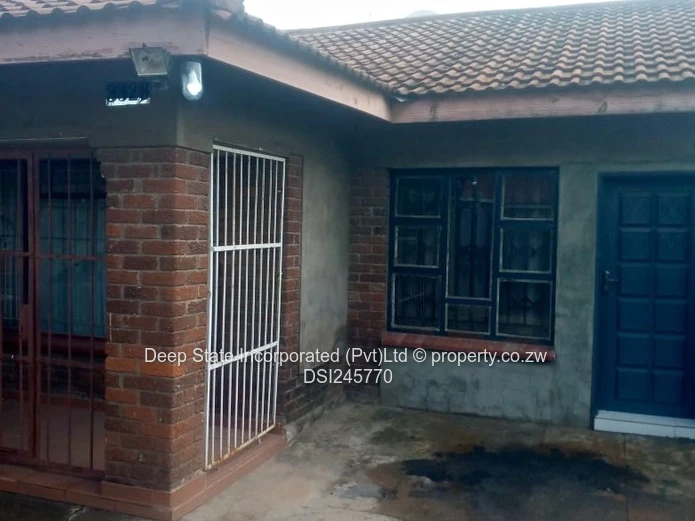 Waterfalls mainwaymeadles house for sale