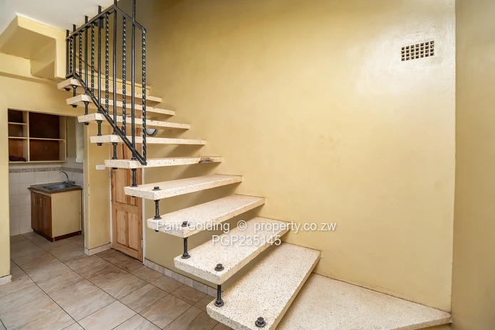 Modern Duplex Apartment in Langley House - Avenues (Sole Mandate)