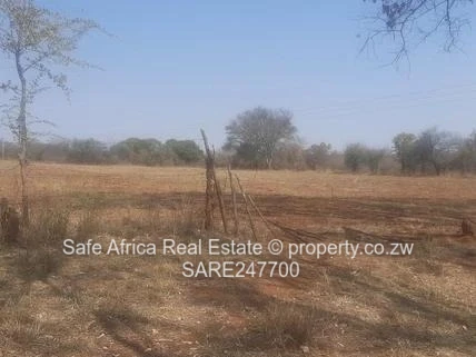 Chegutu Residential/ Commercial Plot For Sale With Bulawayo Road Frontage