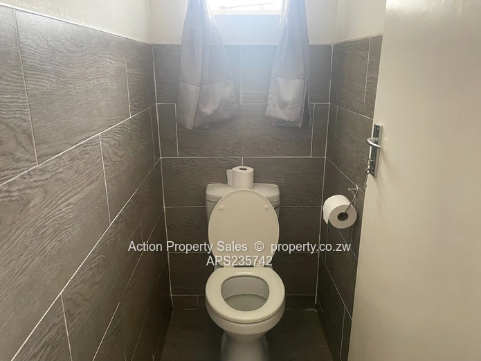 Commercial Property For Rent In Avondale