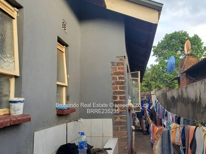 Warren Park D house for sale!