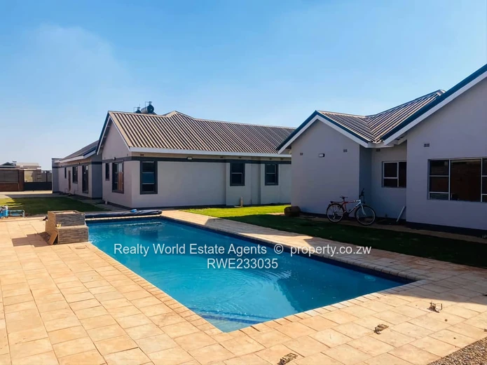 For Sale: Elegant 5-Bedroom Home with Cottage & Pool – Mt Pleasant Heights