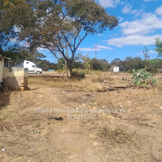 PRIME 2000m² SERVICE STATION STAND - HARARE-MUTARE Highway 
