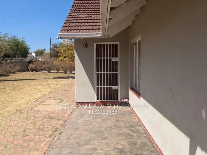 Avonlea, Harare West - 3-Bed Home with Fenced Pool